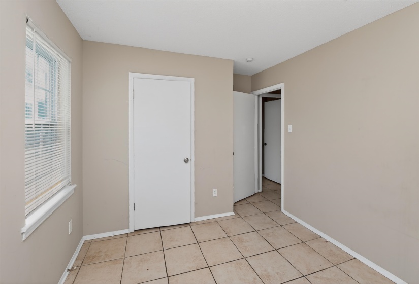 3749 WOLF TRAIL DR, Memphis, Tennessee 38128, 3 Bedrooms Bedrooms, 5 Rooms Rooms,1 BathroomBathrooms,Residential,For Sale,WOLF TRAIL,10223246