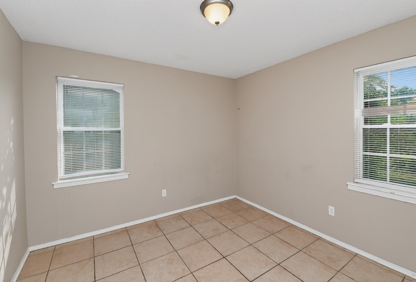 3749 WOLF TRAIL DR, Memphis, Tennessee 38128, 3 Bedrooms Bedrooms, 5 Rooms Rooms,1 BathroomBathrooms,Residential,For Sale,WOLF TRAIL,10223246