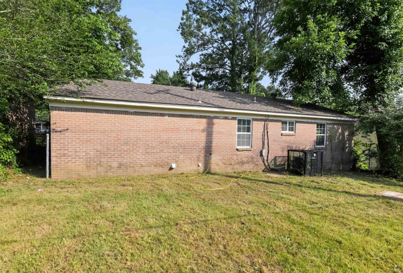 3749 WOLF TRAIL DR, Memphis, Tennessee 38128, 3 Bedrooms Bedrooms, 5 Rooms Rooms,1 BathroomBathrooms,Residential,For Sale,WOLF TRAIL,10223246