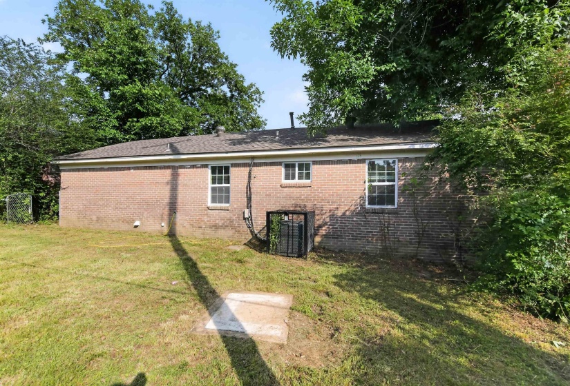 3749 WOLF TRAIL DR, Memphis, Tennessee 38128, 3 Bedrooms Bedrooms, 5 Rooms Rooms,1 BathroomBathrooms,Residential,For Sale,WOLF TRAIL,10223246