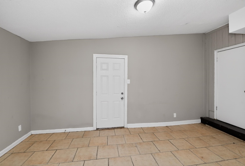 3696 DEBBY DR, Memphis, Tennessee 38127, 4 Bedrooms Bedrooms, 4 Rooms Rooms,1.1 BathroomsBathrooms,Residential,For Sale,DEBBY,10223247