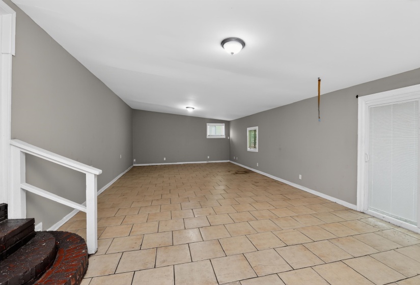 3696 DEBBY DR, Memphis, Tennessee 38127, 4 Bedrooms Bedrooms, 4 Rooms Rooms,1.1 BathroomsBathrooms,Residential,For Sale,DEBBY,10223247