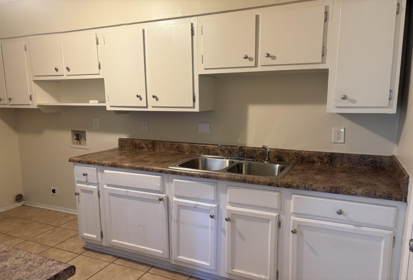 3921 RALEIGH-MILLINGTON RD, Memphis, Tennessee 38128, 3 Bedrooms Bedrooms, 6 Rooms Rooms,2 BathroomsBathrooms,Residential,For Sale,RALEIGH-MILLINGTON,10223249