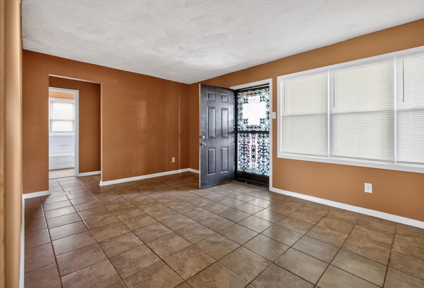 3464 SOUTHLAND ST, Memphis, Tennessee 38109, 3 Bedrooms Bedrooms, 6 Rooms Rooms,1 BathroomBathrooms,Residential,For Sale,SOUTHLAND,10223253