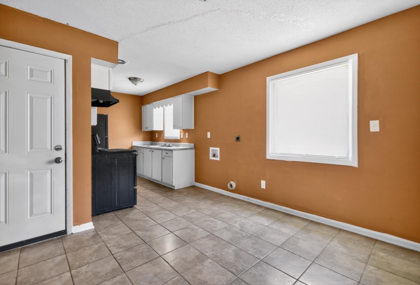 3464 SOUTHLAND ST, Memphis, Tennessee 38109, 3 Bedrooms Bedrooms, 6 Rooms Rooms,1 BathroomBathrooms,Residential,For Sale,SOUTHLAND,10223253