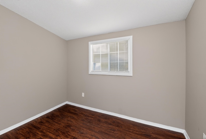 564 HEMSLEY AVE, Memphis, Tennessee 38109, 3 Bedrooms Bedrooms, 7 Rooms Rooms,1 BathroomBathrooms,Residential,For Sale,HEMSLEY,10223255