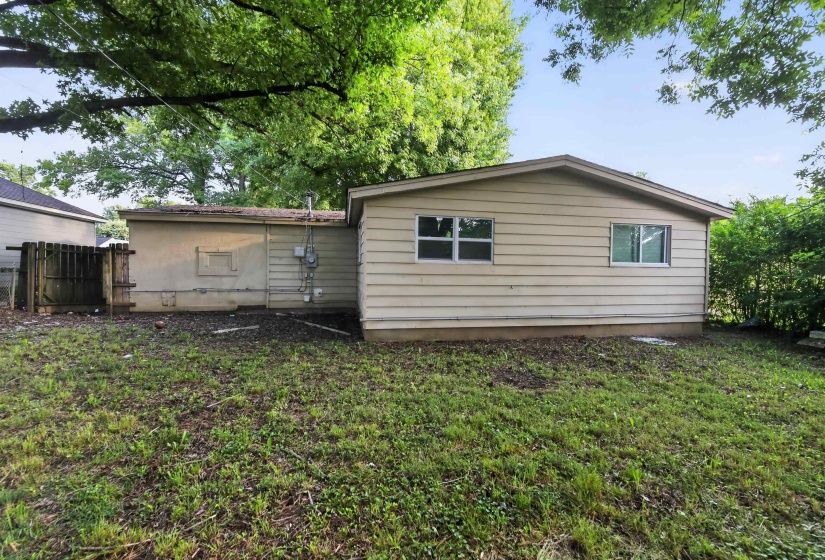 564 HEMSLEY AVE, Memphis, Tennessee 38109, 3 Bedrooms Bedrooms, 7 Rooms Rooms,1 BathroomBathrooms,Residential,For Sale,HEMSLEY,10223255
