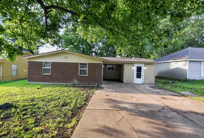 564 HEMSLEY AVE, Memphis, Tennessee 38109, 3 Bedrooms Bedrooms, 7 Rooms Rooms,1 BathroomBathrooms,Residential,For Sale,HEMSLEY,10223255