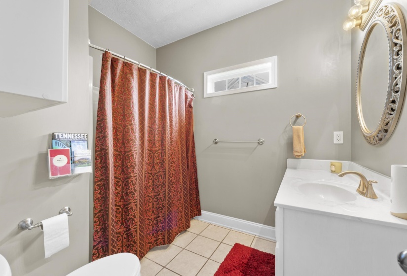 794 WILLIAMSBURG DR, Atoka, Tennessee 38004, 5 Bedrooms Bedrooms, 11 Rooms Rooms,3 BathroomsBathrooms,Residential,For Sale,WILLIAMSBURG,10223256