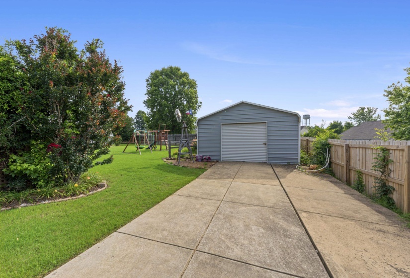 794 WILLIAMSBURG DR, Atoka, Tennessee 38004, 5 Bedrooms Bedrooms, 11 Rooms Rooms,3 BathroomsBathrooms,Residential,For Sale,WILLIAMSBURG,10223256