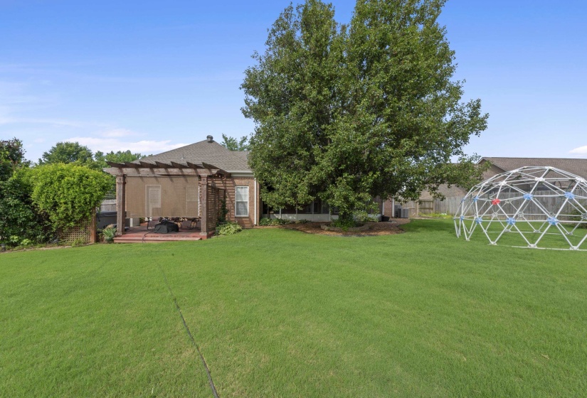 794 WILLIAMSBURG DR, Atoka, Tennessee 38004, 5 Bedrooms Bedrooms, 11 Rooms Rooms,3 BathroomsBathrooms,Residential,For Sale,WILLIAMSBURG,10223256