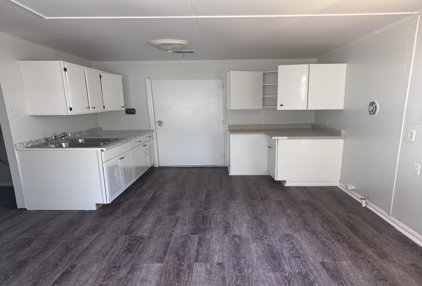 3329 MADEWELL ST, Memphis, Tennessee 38127, 2 Bedrooms Bedrooms, 4 Rooms Rooms,1 BathroomBathrooms,Rental Properties,For Sale,MADEWELL,10223287