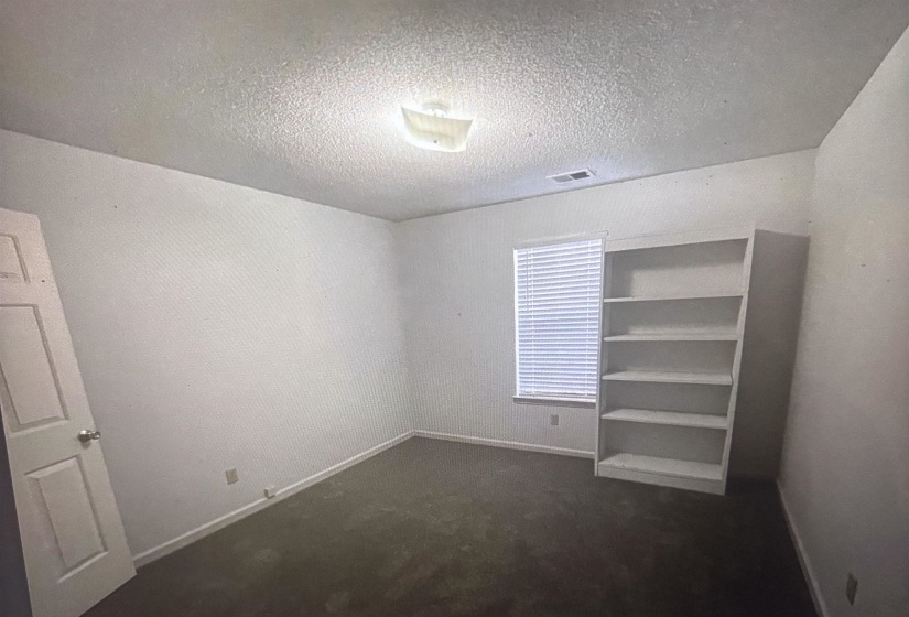 8917 FULTON CV, Memphis, Tennessee 38016, 3 Bedrooms Bedrooms, 5 Rooms Rooms,2 BathroomsBathrooms,Rental Properties,For Sale,FULTON,10223294