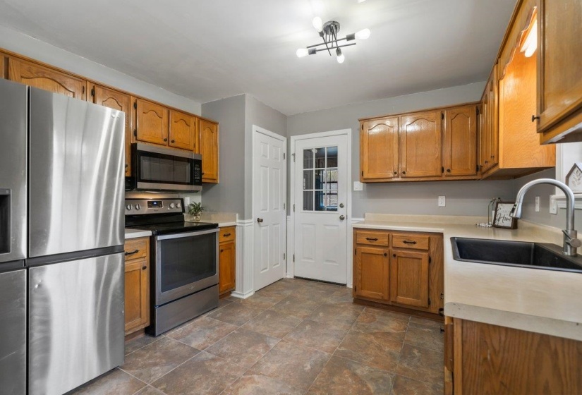 1039 TRAVIS DR, Brighton, Tennessee 38011, 3 Bedroom Bedrooms, 6 Room Rooms,2 BathroomBathrooms,Residential,For Sale,TRAVIS,0,10223197