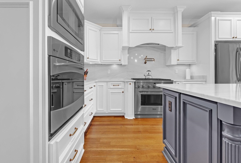 3246 HARTWELL RIDGE DR, Collierville, Tennessee 38017, 5 Bedroom Bedrooms, 10 Room Rooms,4.1 BathroomBathrooms,Residential,For Sale,HARTWELL RIDGE,0,10223263