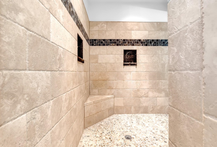 3246 HARTWELL RIDGE DR, Collierville, Tennessee 38017, 5 Bedroom Bedrooms, 10 Room Rooms,4.1 BathroomBathrooms,Residential,For Sale,HARTWELL RIDGE,0,10223263