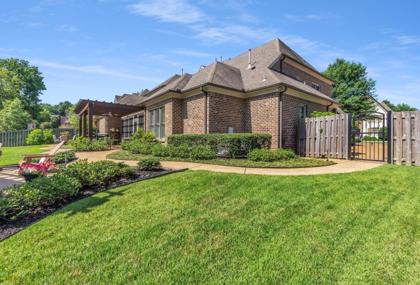 3246 HARTWELL RIDGE DR, Collierville, Tennessee 38017, 5 Bedroom Bedrooms, 10 Room Rooms,4.1 BathroomBathrooms,Residential,For Sale,HARTWELL RIDGE,0,10223263