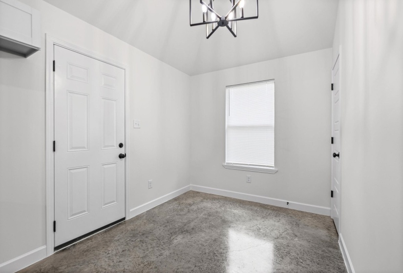 2335 TWAIN AVE, Memphis, Tennessee 38114, 4 Bedroom Bedrooms, 6 Room Rooms,2 BathroomBathrooms,Residential,For Sale,TWAIN,0,10223264