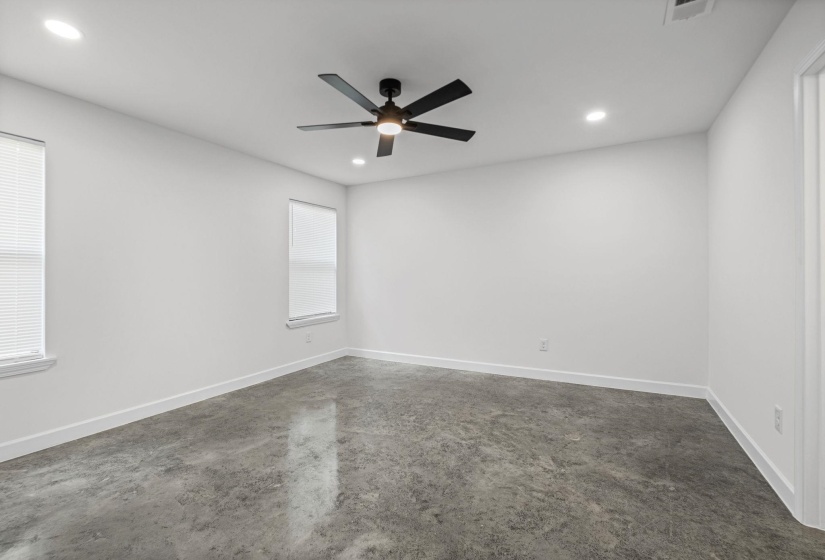 2335 TWAIN AVE, Memphis, Tennessee 38114, 4 Bedroom Bedrooms, 6 Room Rooms,2 BathroomBathrooms,Residential,For Sale,TWAIN,0,10223264