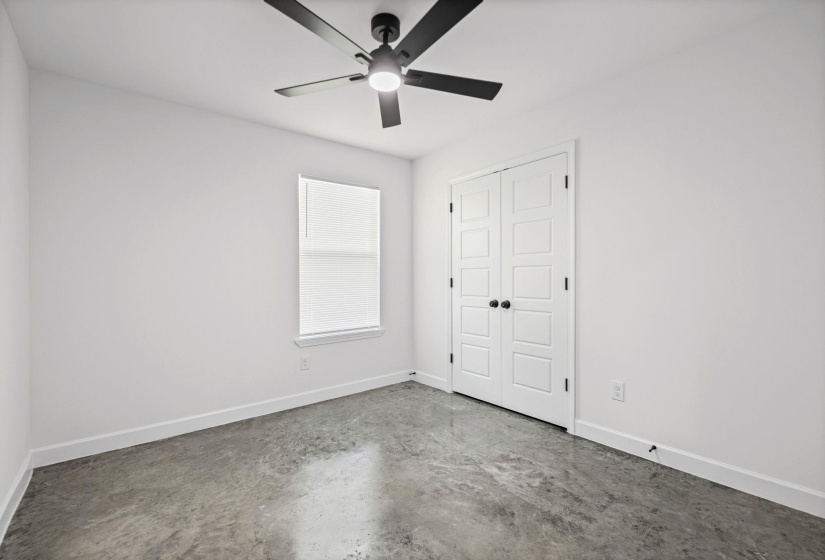 2335 TWAIN AVE, Memphis, Tennessee 38114, 4 Bedroom Bedrooms, 6 Room Rooms,2 BathroomBathrooms,Residential,For Sale,TWAIN,0,10223264