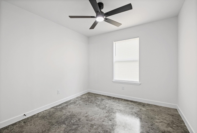 2335 TWAIN AVE, Memphis, Tennessee 38114, 4 Bedroom Bedrooms, 6 Room Rooms,2 BathroomBathrooms,Residential,For Sale,TWAIN,0,10223264
