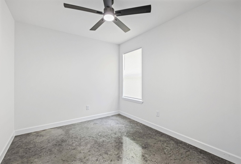 2335 TWAIN AVE, Memphis, Tennessee 38114, 4 Bedroom Bedrooms, 6 Room Rooms,2 BathroomBathrooms,Residential,For Sale,TWAIN,0,10223264