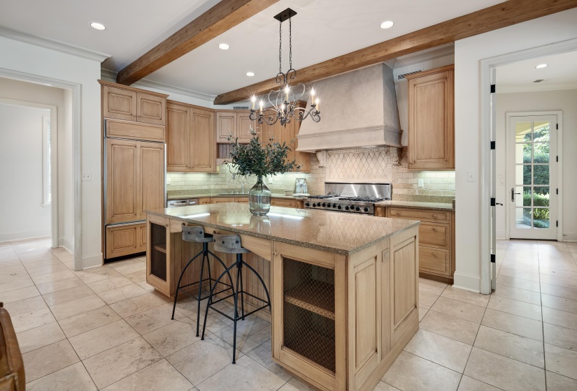 9320 GWYNN HOLLOW CV, Germantown, Tennessee 38139, 5 Bedroom Bedrooms, 14 Room Rooms,5.2 BathroomBathrooms,Residential,For Sale,GWYNN HOLLOW,0,10223273