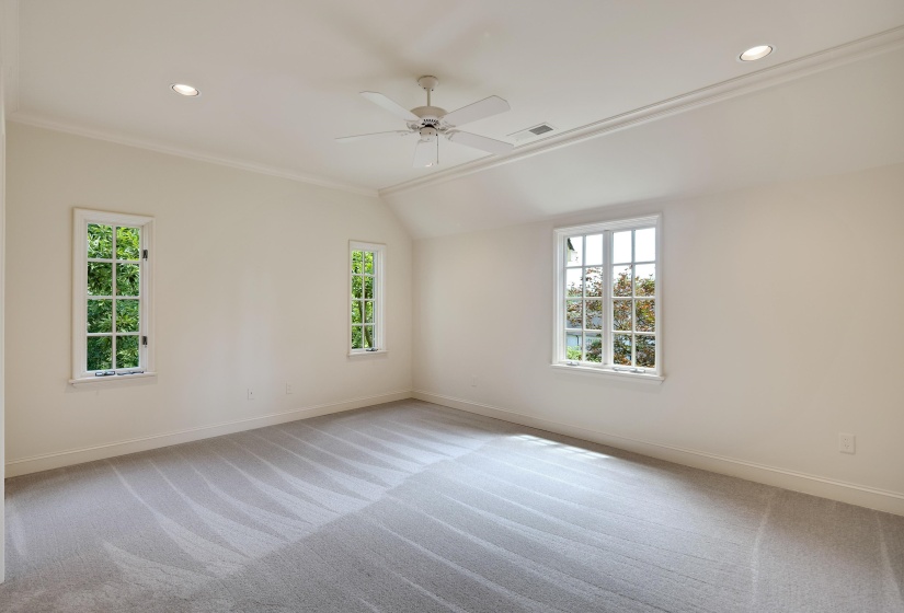 9320 GWYNN HOLLOW CV, Germantown, Tennessee 38139, 5 Bedroom Bedrooms, 14 Room Rooms,5.2 BathroomBathrooms,Residential,For Sale,GWYNN HOLLOW,0,10223273