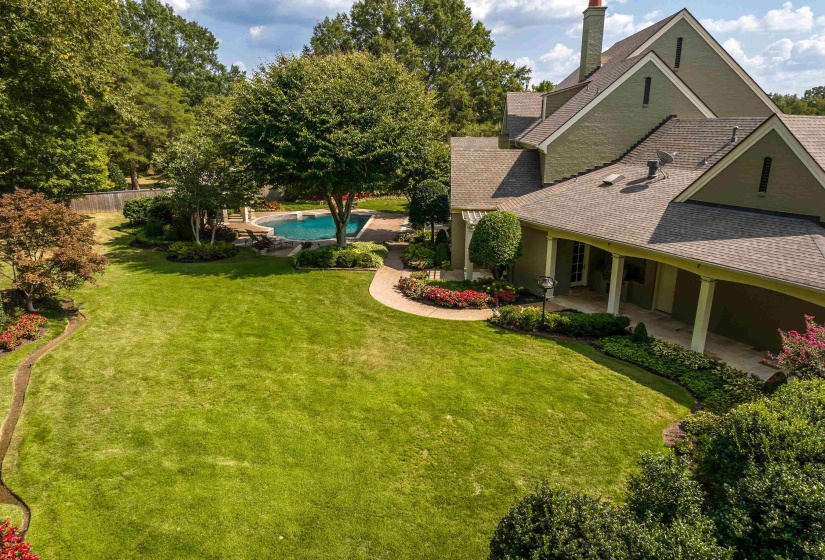 9320 GWYNN HOLLOW CV, Germantown, Tennessee 38139, 5 Bedroom Bedrooms, 14 Room Rooms,5.2 BathroomBathrooms,Residential,For Sale,GWYNN HOLLOW,0,10223273