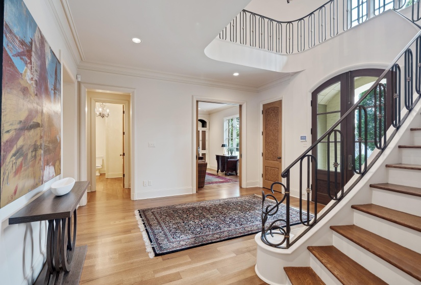 9320 GWYNN HOLLOW CV, Germantown, Tennessee 38139, 5 Bedroom Bedrooms, 14 Room Rooms,5.2 BathroomBathrooms,Residential,For Sale,GWYNN HOLLOW,0,10223273