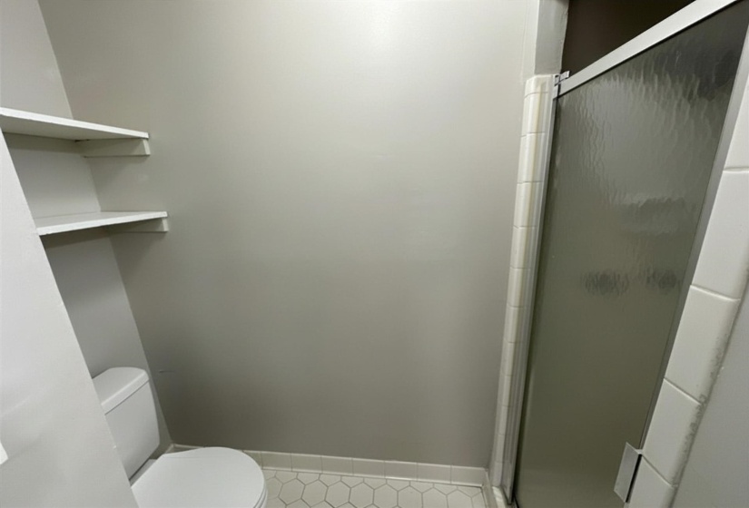2292 FOXMOOR LN, Memphis, Tennessee 38016, 3 Bedroom Bedrooms, 6 Room Rooms,2.1 BathroomBathrooms,Residential,For Sale,FOXMOOR,0,10223274