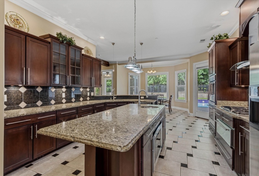 2843 BAYHILL WOODS CV, Collierville, Tennessee 38017, 5 Bedroom Bedrooms, 15 Room Rooms,4.1 BathroomBathrooms,Residential,For Sale,BAYHILL WOODS,0,10223275
