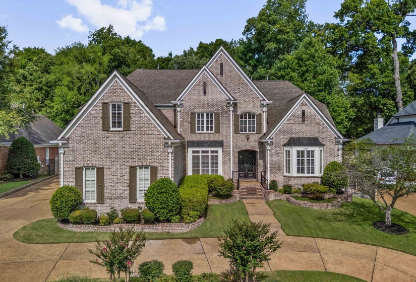 2843 BAYHILL WOODS CV, Collierville, Tennessee 38017, 5 Bedroom Bedrooms, 15 Room Rooms,4.1 BathroomBathrooms,Residential,For Sale,BAYHILL WOODS,0,10223275