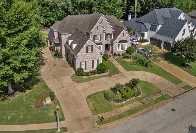 2843 BAYHILL WOODS CV, Collierville, Tennessee 38017, 5 Bedroom Bedrooms, 15 Room Rooms,4.1 BathroomBathrooms,Residential,For Sale,BAYHILL WOODS,0,10223275
