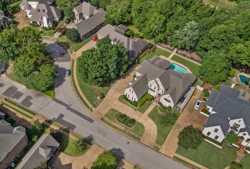 2843 BAYHILL WOODS CV, Collierville, Tennessee 38017, 5 Bedroom Bedrooms, 15 Room Rooms,4.1 BathroomBathrooms,Residential,For Sale,BAYHILL WOODS,0,10223275