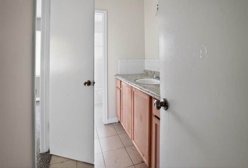 4530 SPRING VALLEY DR, Memphis, Tennessee 38128, 3 Bedroom Bedrooms, 7 Room Rooms,1 BathroomBathrooms,Residential,For Sale,SPRING VALLEY,0,10223282