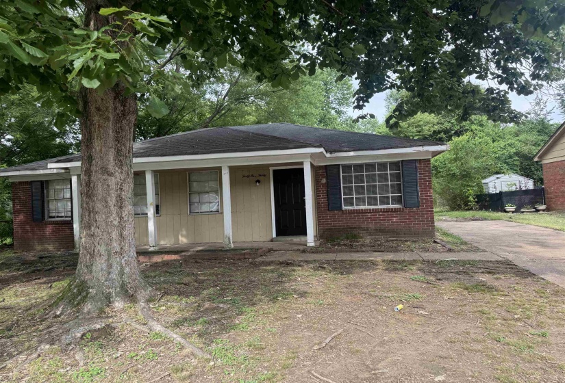 4530 SPRING VALLEY DR, Memphis, Tennessee 38128, 3 Bedroom Bedrooms, 7 Room Rooms,1 BathroomBathrooms,Residential,For Sale,SPRING VALLEY,0,10223282