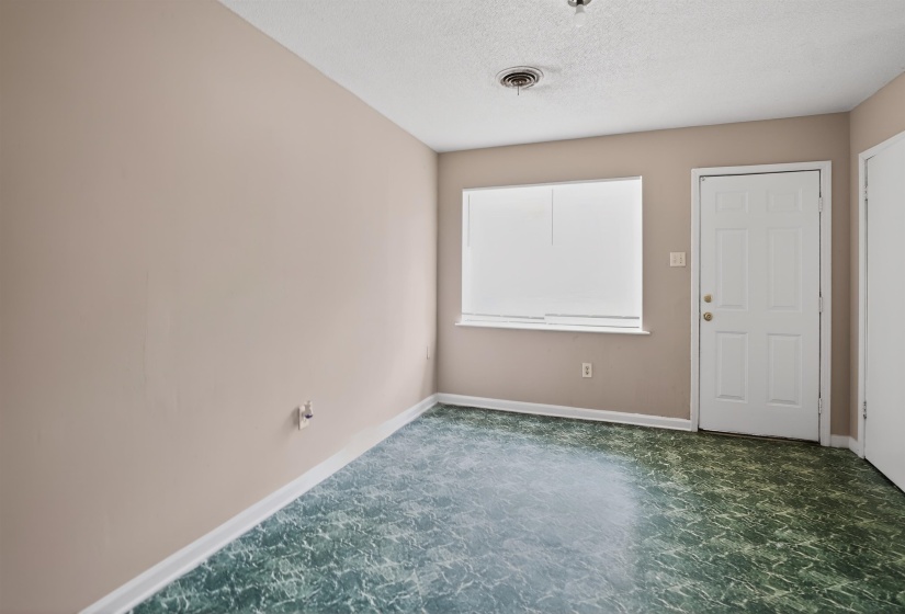 4530 SPRING VALLEY DR, Memphis, Tennessee 38128, 3 Bedroom Bedrooms, 7 Room Rooms,1 BathroomBathrooms,Residential,For Sale,SPRING VALLEY,0,10223282