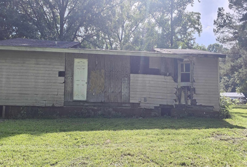 302 WHIPPOORWILL CIR, Millington, Tennessee 38053-0568, ,1 BathroomBathrooms,Residential,For Sale,WHIPPOORWILL,10223290