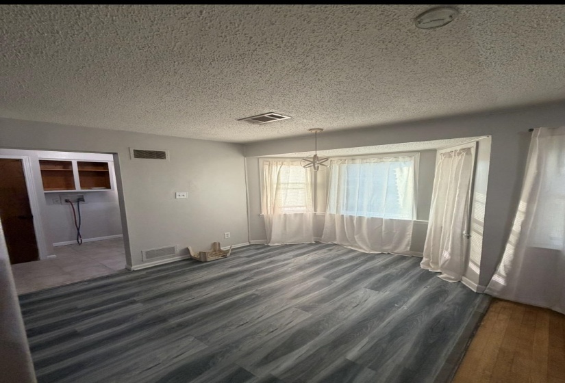 5128 JESSIE LEE LN, Memphis, Tennessee 38118, 3 Bedroom Bedrooms, 6 Room Rooms,2 BathroomBathrooms,Residential,For Sale,JESSIE LEE,0,10223291