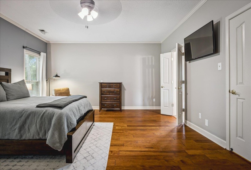 643 WOOD VALLEY DR, Collierville, Tennessee 38017, 3 Bedroom Bedrooms, 6 Room Rooms,2 BathroomBathrooms,Residential,For Sale,WOOD VALLEY,0,10223295