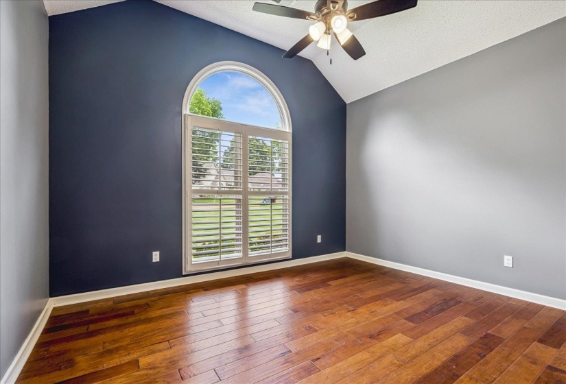 643 WOOD VALLEY DR, Collierville, Tennessee 38017, 3 Bedroom Bedrooms, 6 Room Rooms,2 BathroomBathrooms,Residential,For Sale,WOOD VALLEY,0,10223295