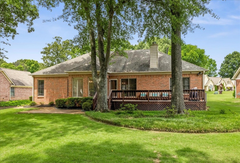 643 WOOD VALLEY DR, Collierville, Tennessee 38017, 3 Bedroom Bedrooms, 6 Room Rooms,2 BathroomBathrooms,Residential,For Sale,WOOD VALLEY,0,10223295