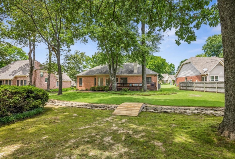 643 WOOD VALLEY DR, Collierville, Tennessee 38017, 3 Bedroom Bedrooms, 6 Room Rooms,2 BathroomBathrooms,Residential,For Sale,WOOD VALLEY,0,10223295
