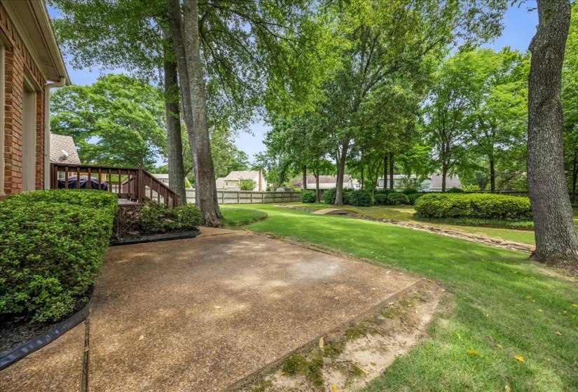 643 WOOD VALLEY DR, Collierville, Tennessee 38017, 3 Bedroom Bedrooms, 6 Room Rooms,2 BathroomBathrooms,Residential,For Sale,WOOD VALLEY,0,10223295