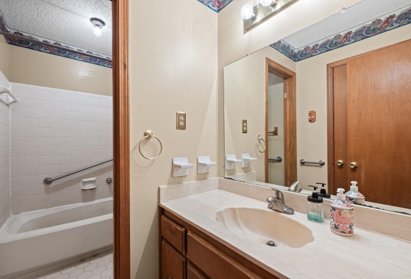 3231 RUSKIN RD, Memphis, Tennessee 38134, 3 Bedrooms Bedrooms, 5 Rooms Rooms,2 BathroomsBathrooms,Residential,For Sale,RUSKIN,10223304