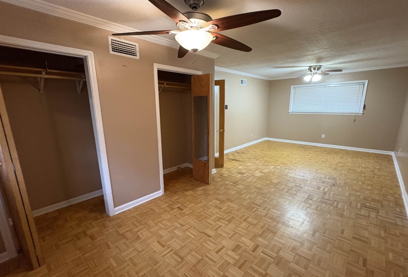 417 CHARTER AVE, Memphis, Tennessee 38109, 2 Bedrooms Bedrooms, 6 Rooms Rooms,2 BathroomsBathrooms,Residential,For Sale,CHARTER,10223325