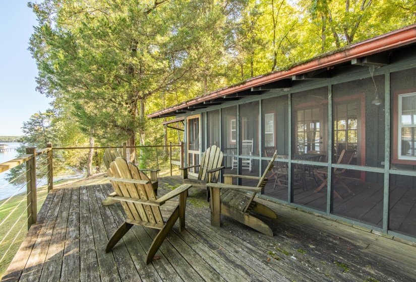 330 MAMIE WAY, Counce, Tennessee 38326, 1 Bedroom Bedrooms, 4 Rooms Rooms,1.1 BathroomsBathrooms,Residential,For Sale,MAMIE,10208031