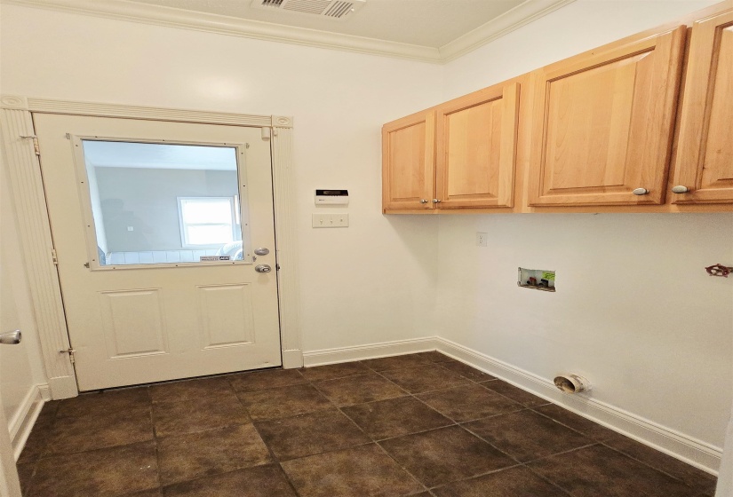 249 ROBIN ST, Munford, Tennessee 38058, 3 Bedrooms Bedrooms, 11 Rooms Rooms,3 BathroomsBathrooms,Residential,For Sale,ROBIN,10223313