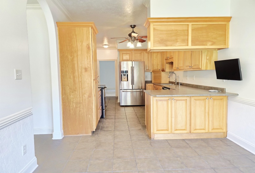 249 ROBIN ST, Munford, Tennessee 38058, 3 Bedrooms Bedrooms, 11 Rooms Rooms,3 BathroomsBathrooms,Residential,For Sale,ROBIN,10223313